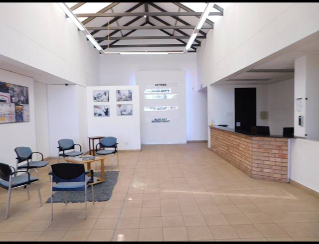 1,778M² OFFICE FOR SALE IN FERNDALE